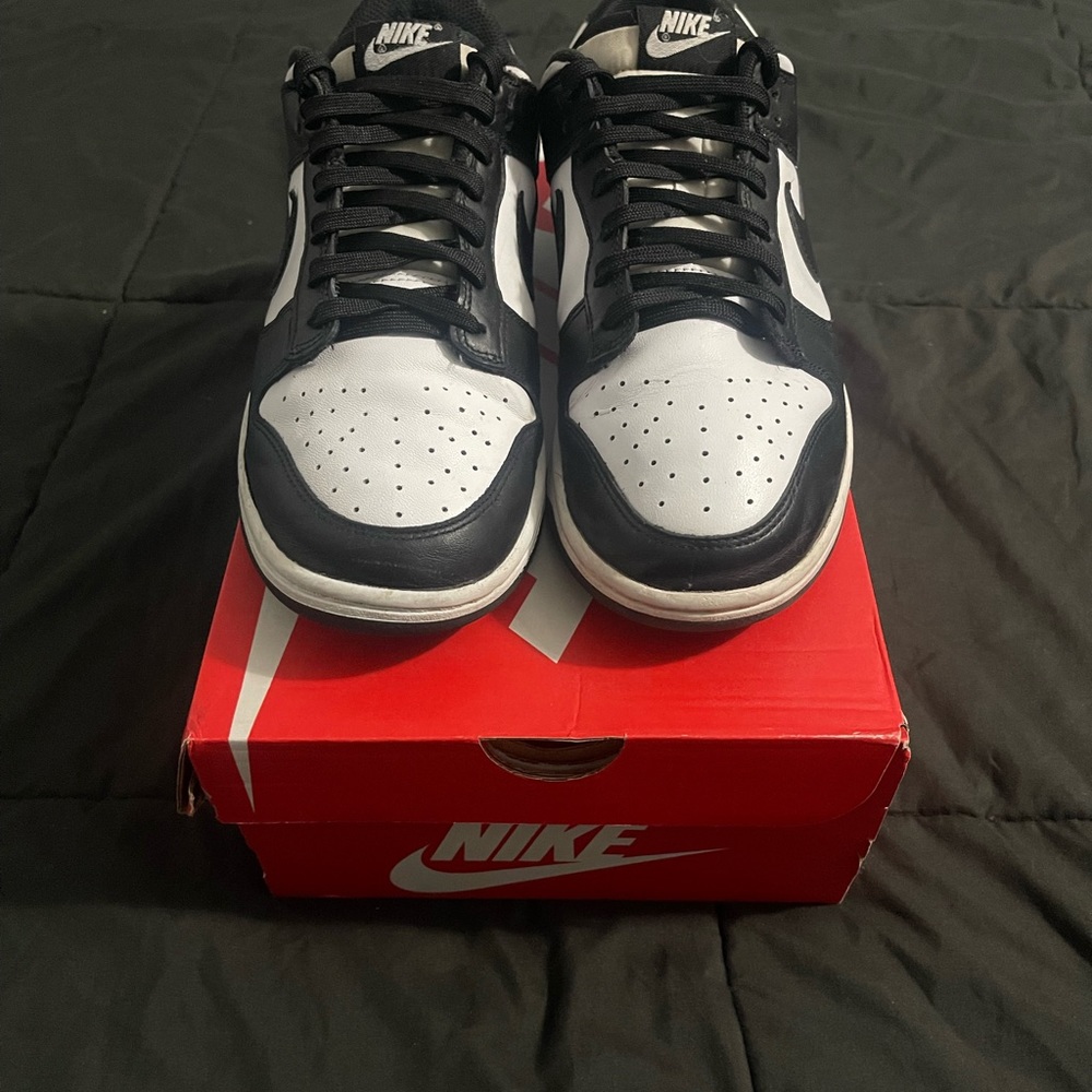 Nike Dunk Low (Panda)